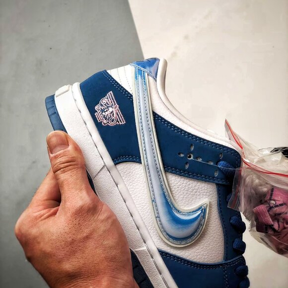 Born X Raised x Nike Dunk SB Low One Block At A Time - Picture 9 of 9